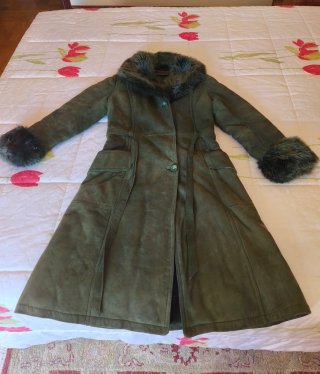 Abrigo de Piel Verde Talla 44
