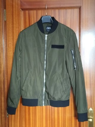 Cazadora Bomber Zara Verde Oliva