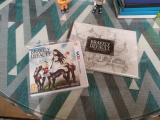 Bravely Default (Nintendo 3DS) + Artbook