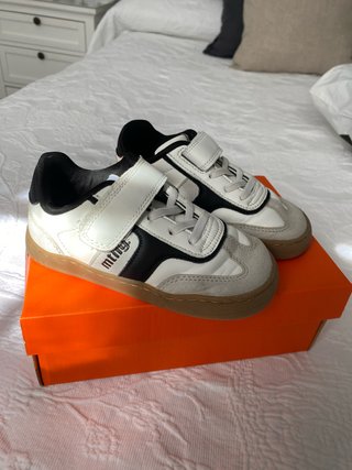 Zapatillas barefoot Mtng Talla 27