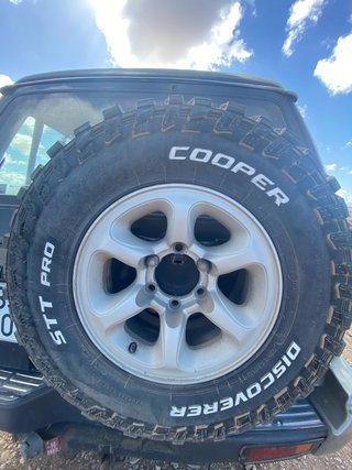 Neumático Cooper Discoverer STT Pro 235/75R15