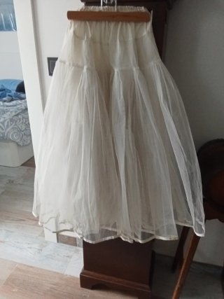 Cancán blanco 80cm