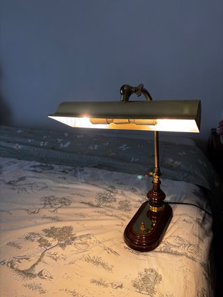 Lámpara de mesa estilo antiguo