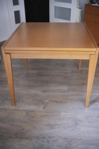 Mesa Extensible de Madera de cerezo