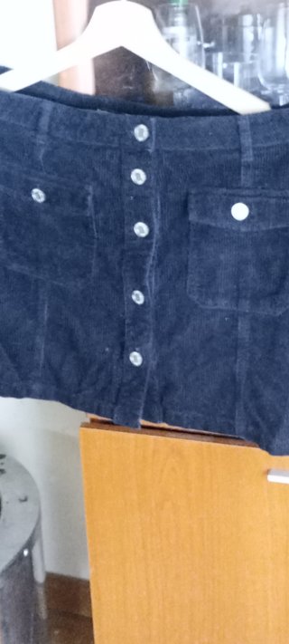 Falda corta de pana azul marino