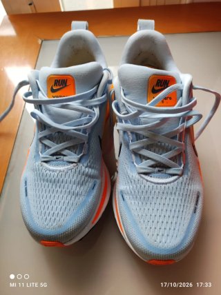 Zapatillas Running Nike Vomero 18