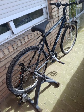 Bicicleta de Montaña con Soporte