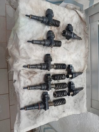Set de 8 Inyectores Bomba para VAG 1.9 TDI.