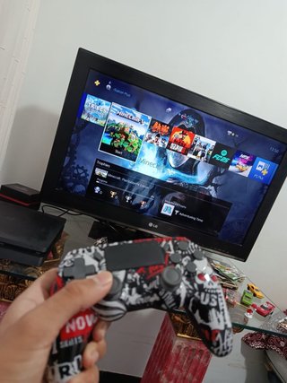 Consola PlayStation 4 (PS4) Negra