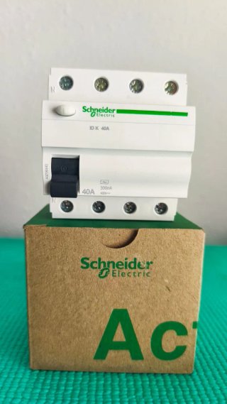 Interruptor Diferencial Schneider 4P 40A 300mA