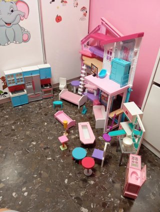 Casa barbie Grande con accesorios Barbie