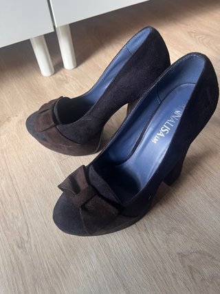 Zapatos de tacón Annalisa negros