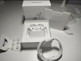 Apple AirPods Pro 2
