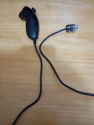 Nunchuk para Wii Negro, Mando de Wii Blanco