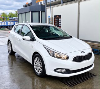 KIA CEED 2015 1.4 90CV DIESEL 96.000KM !