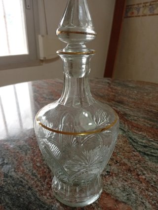 Elegante Licorera de Cristal Vintage años 50/60