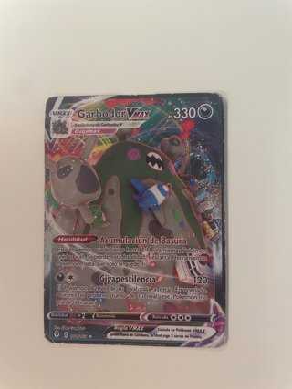 Carta Pokémon Garbodor VMAX