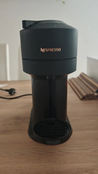 Cafetera Nespresso Vertuo Pop De'Longhi