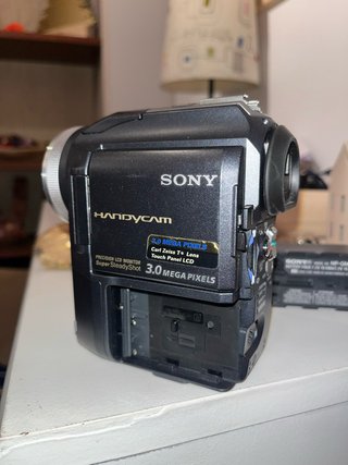 Videocámara Sony Handycam sin cargador!!