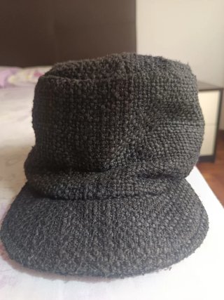 Gorra Hermanas Cruz por Mango