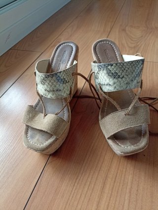 Sandalias Gloria Ortiz Beige Talla 36