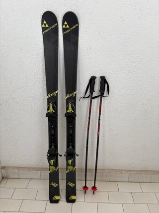 Esquís Fischer RC4 Race Jr 140cm con Bastones