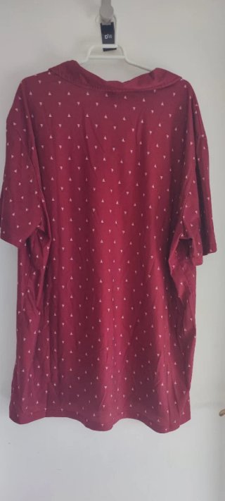 Polo Granate con Estampado