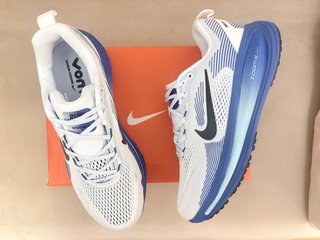 Zapatillas Nike Vomero 18