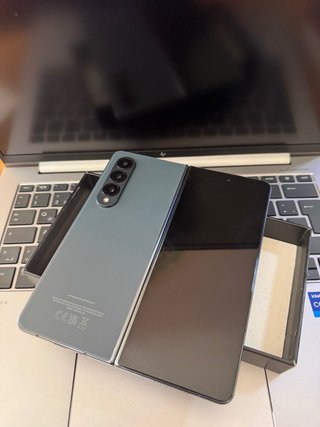 Samsung Galaxy Z Fold4 *IMPECABLE*