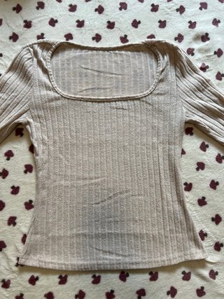 Camiseta básica de manga larga beige