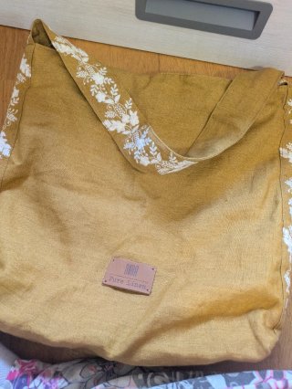 Bolso de hombro BIBA Taal