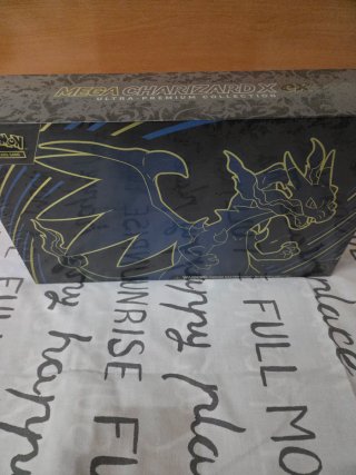 Pokémon Ultra-Premium Collection Mega Charizard X