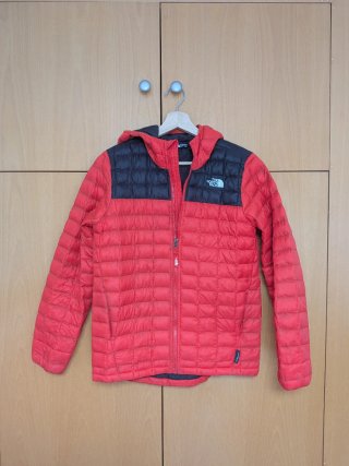 Abrigo The North Face, ver talla en foto