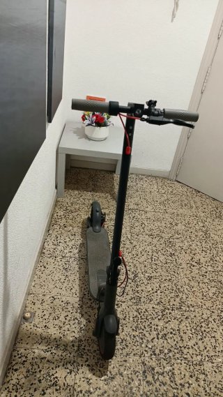 Patinete Eléctrico Negro