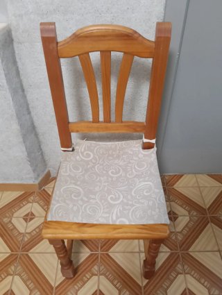 Set de 4 sillas de comedor de madera