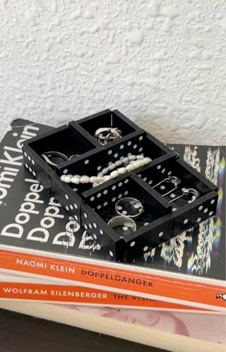 Joyero con diseño de dominó