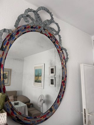 Espejo Antiguo con Marco Decorado