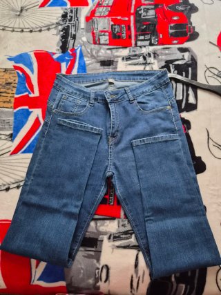 Pantalón vaquero azul de mujer