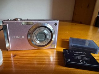 Cámara Digital Panasonic Lumix Rosa
