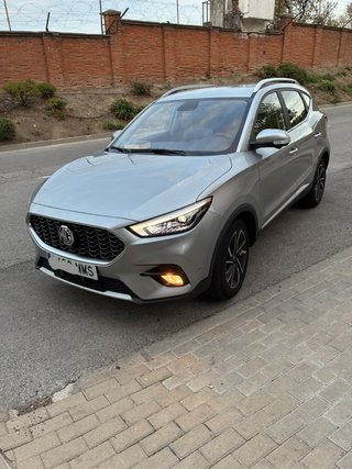 MG ZS Luxury1.5 gasolina 2024 — Plata — Cámara 360