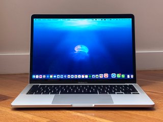 MacBook Pro 13 M1 8GB RAM 512GB SSD