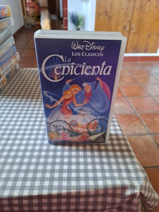 VHS La Cenicienta - Los Clásicos Disney