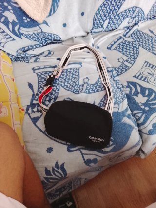 Riñonera Calvin Klein Negra