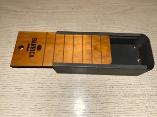 Caja Portacubiertos Mahou Barrica