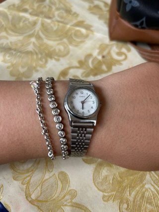 Reloj Casio LQ-333 Plateado