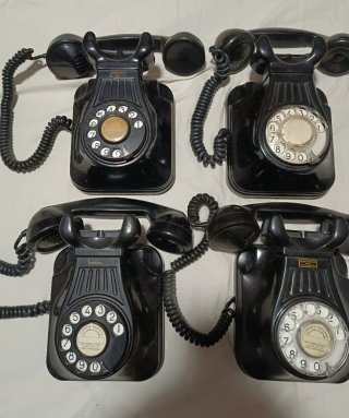 Teléfonos Antiguos españoles de baquelita