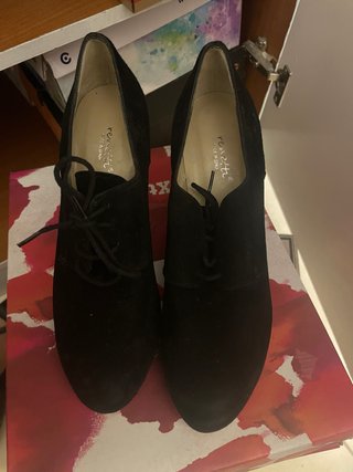 Zapatos de tacón Renetti negros