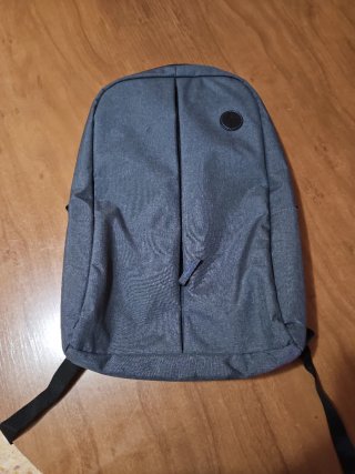 Mochila para ordenador en un tono azul, con