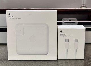 Adaptador de Corriente Apple 87W y Cable USB-C