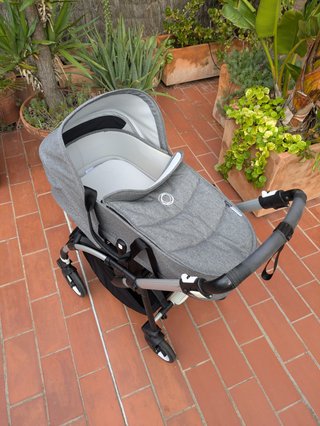 Bugaboo Bee 6 Silla y Capazo Gris